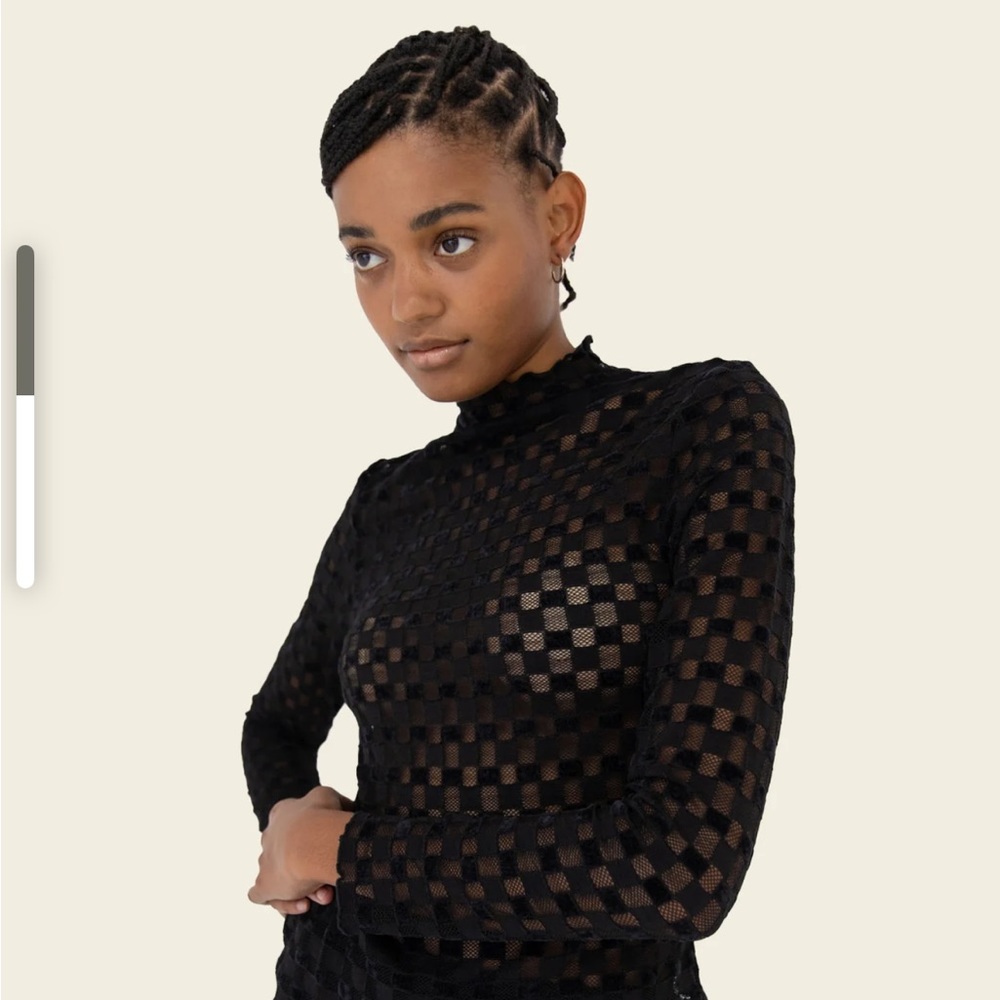 Find Me Now Black Sheer Checkered Long Sleeve Top - Picture 5 of 6